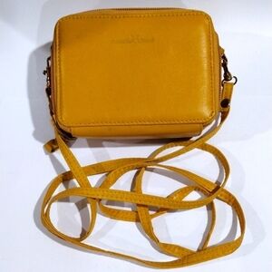 Valentino V Michelle Yellow Leather Wallet Coin Purse Shoulder bag  6 x 4.25 in